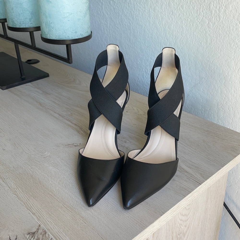 Black Cole Haan Heels